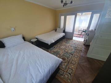 Фото номера Дом с 2 спальнями Дома для отпуска Casa rurala cu padurice si livada г. Кымпина 42